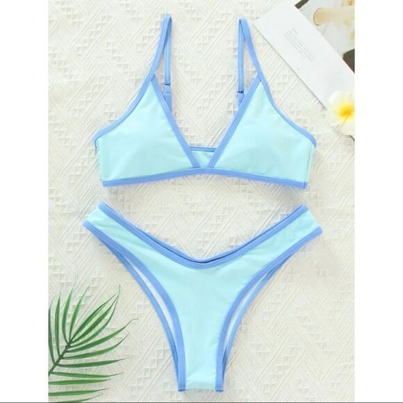 Bikini LUXE Triangle Bikini Set - Picture 7 of 8